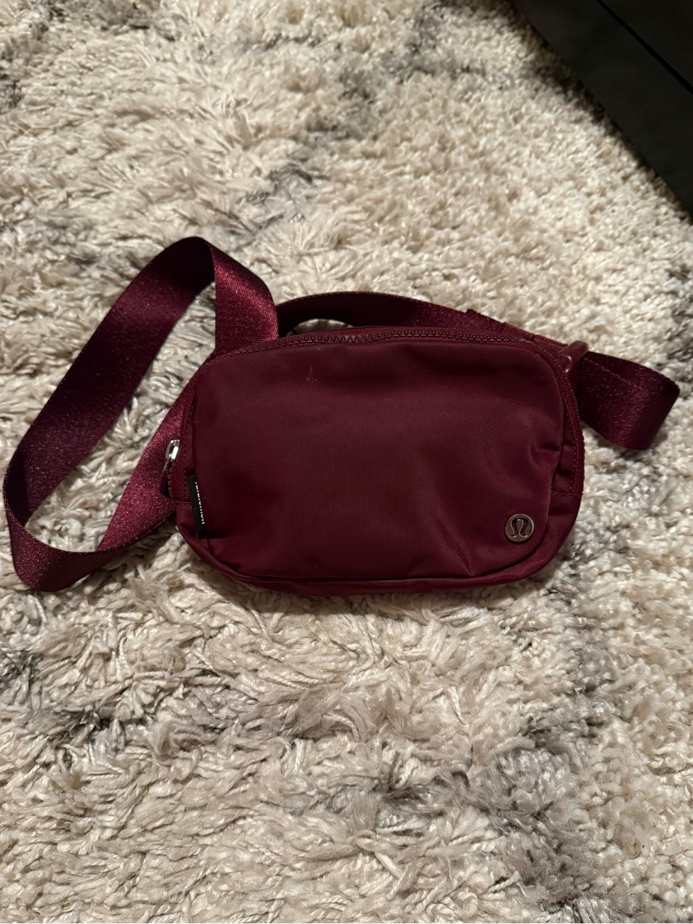 Lululemon Everywhere Belt Bag